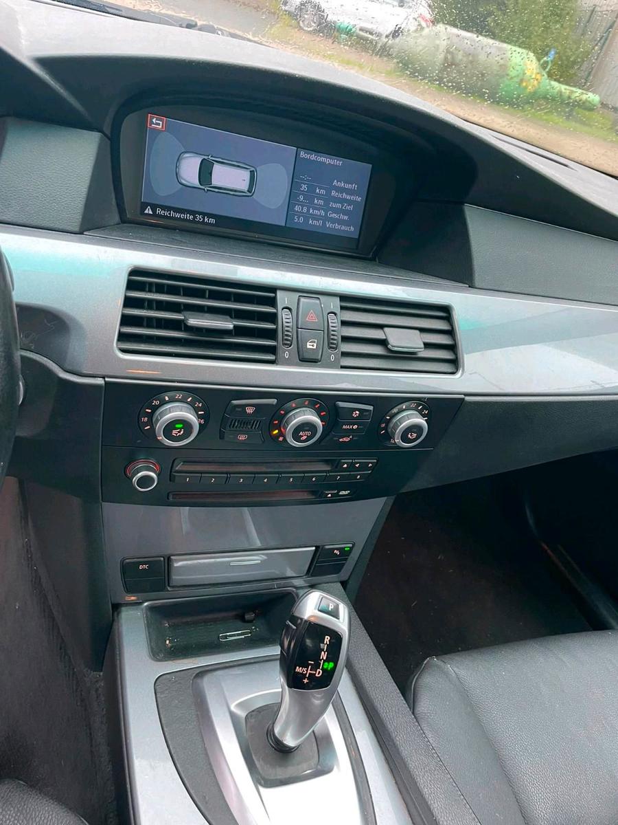 BMW 530 2008 — photo 11