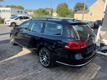 Volkswagen Passat Variant - 3