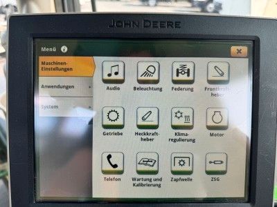 Fahrzeugabbildung John Deere 6215 Schlepper