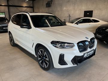 صورة 2 لـ 2024 BMW IX3
