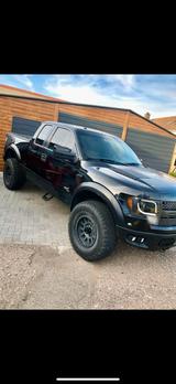 Ford Raptor 6,2 SVT F150 Roush - Ford Raptor mit Benzin-Antrieb: Automatik