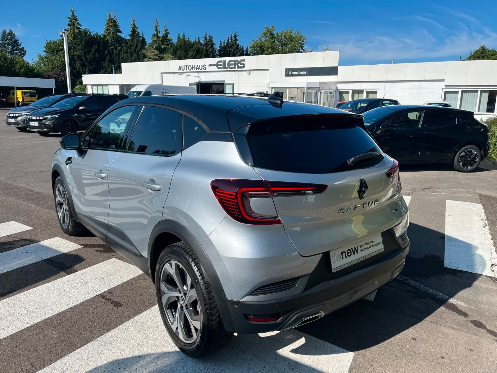 Fahrzeugabbildung Renault Captur II R.S. Line "AUTOMATIK"