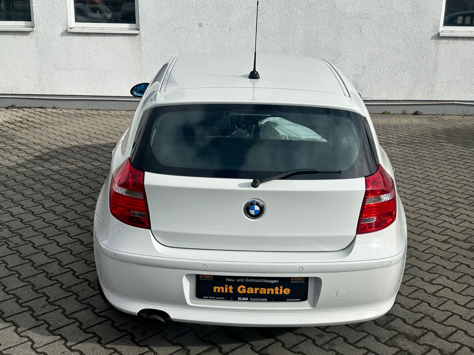 BMW 118 Limousine *1.Hand *Automatik *Orig.18.000Km foto 12