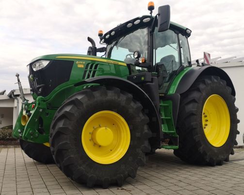 John Deere 6215R ULTIMATE