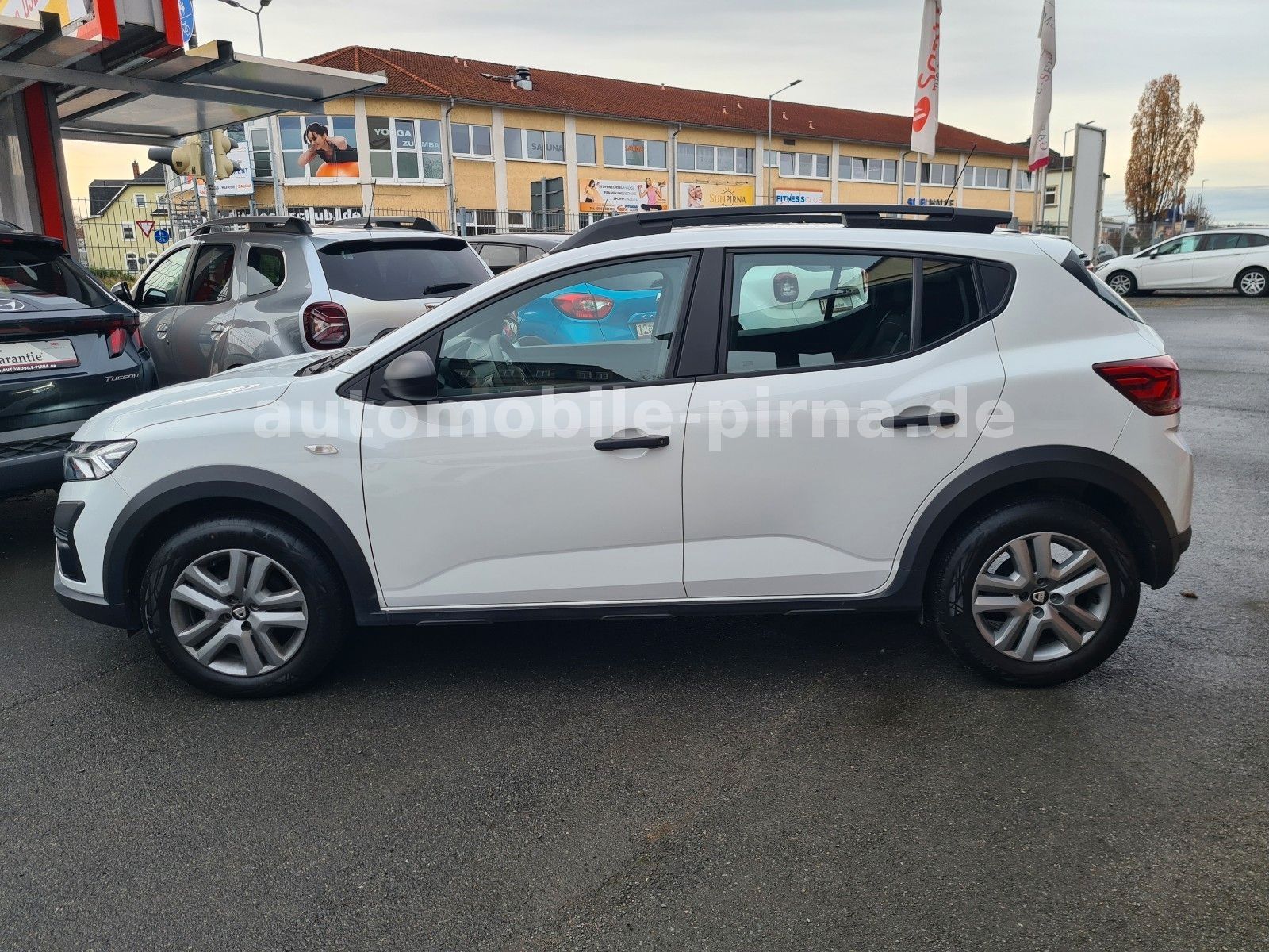 Sandero III Stepway Essential TCe 90 +AC/LED