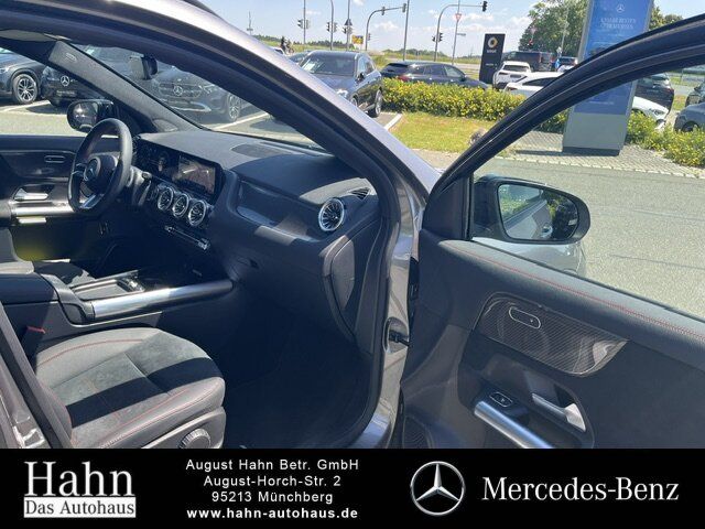 Fahrzeugabbildung Mercedes-Benz GLA 200 AMG/NIGHT/LED/AHK/360/PANO/TOTW./DISTRO.