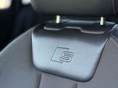 AUDI A4 S Line - Thumbnail 32