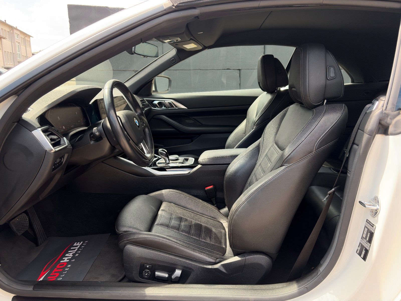 Fahrzeugabbildung BMW 420i Cabrio Aut. Memory Leder CAM HiFi AHK