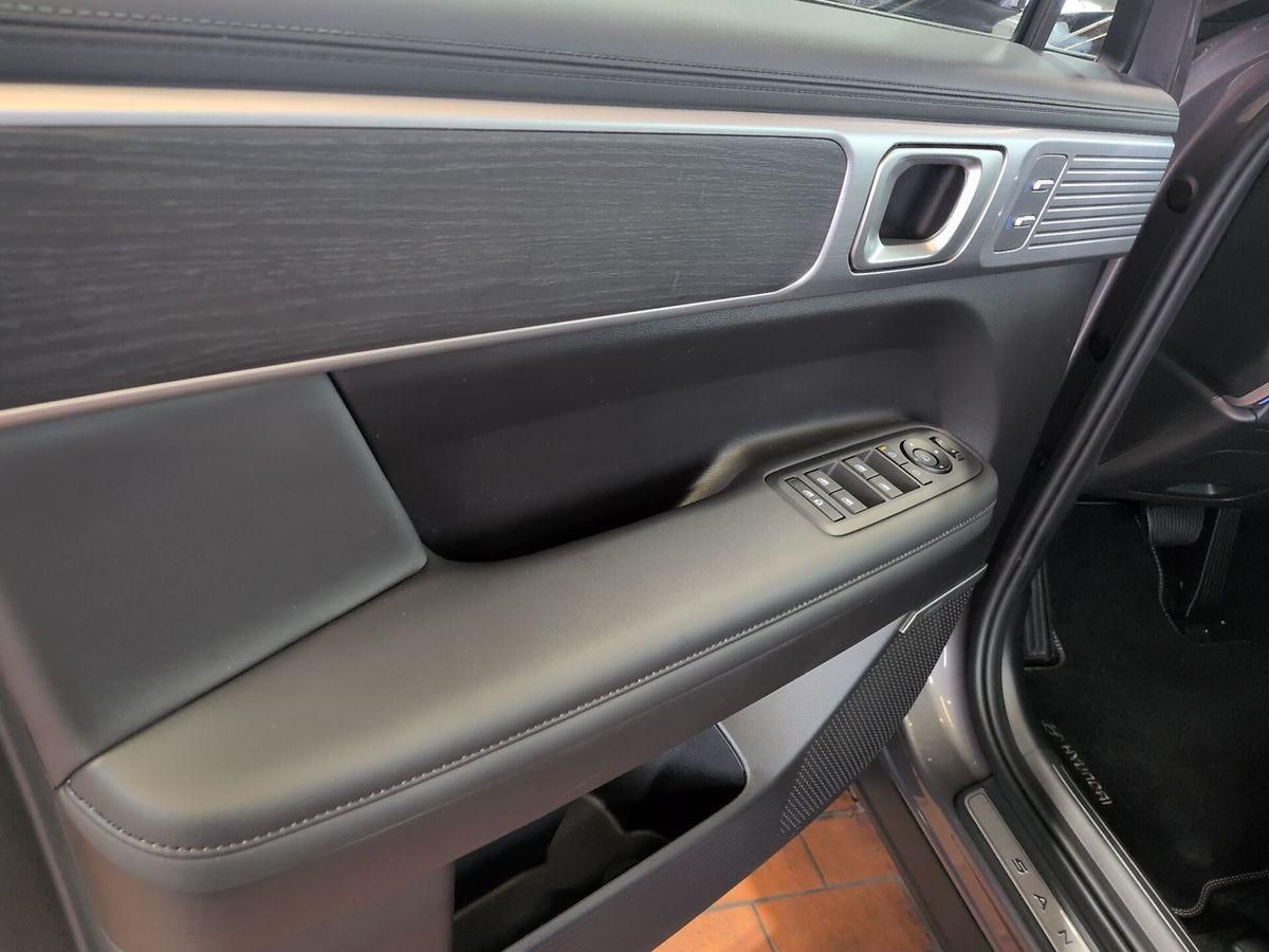Hyundai Santa Fe – Bild 10
