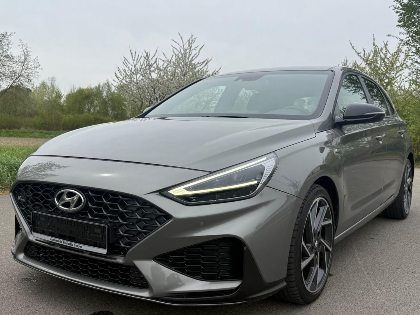 Hyundai i30 N Line/Automatik/Navi/R.F.Kam/SHZ/Garantie