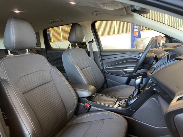 Ford Kuga Titanium *19%MwSt*Bi-XENON*NAVI*DAB*LKRHZ*