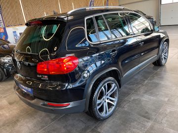Volkswagen Tiguan Sport & Style 4Motion *NAVI*AHK*XENON*RFK