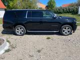 Chevrolet Suburban LTZ 5.3 V8 - Chevrolet Suburban: Pickup