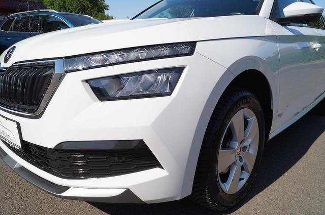 Skoda Kamiq CarPlay-LED-PDC-Sitzh.-Allwetter-Spur-AHK