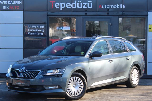 Skoda Superb Combi Style*Navi*Leder*Xenon*ACC*Kamera*