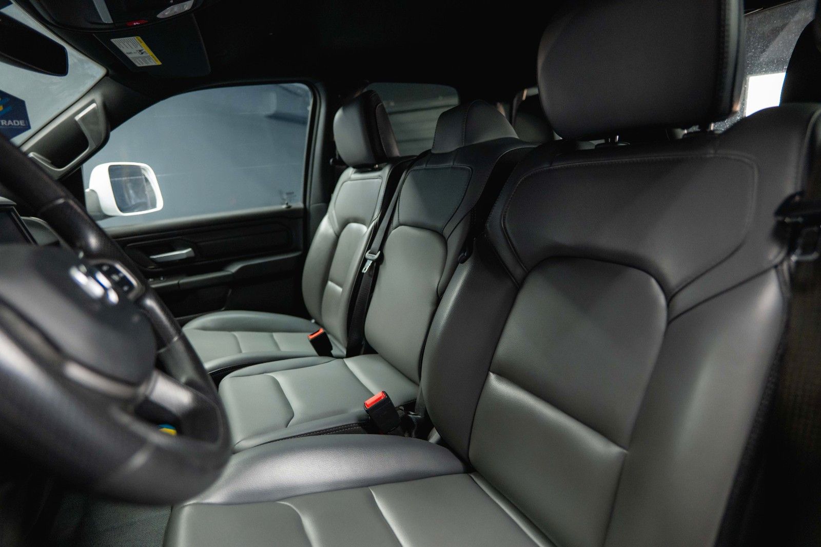 Fahrzeugabbildung Dodge RAM 5.7 V8 HEMI 4x4 OFFROAD LONGBED Limited 19%