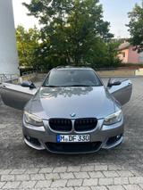 BMW 330i M PAKET VOLLAUSTT. Facelift xDrive TÜV Neu - BMW 330 aus 2010: 330i