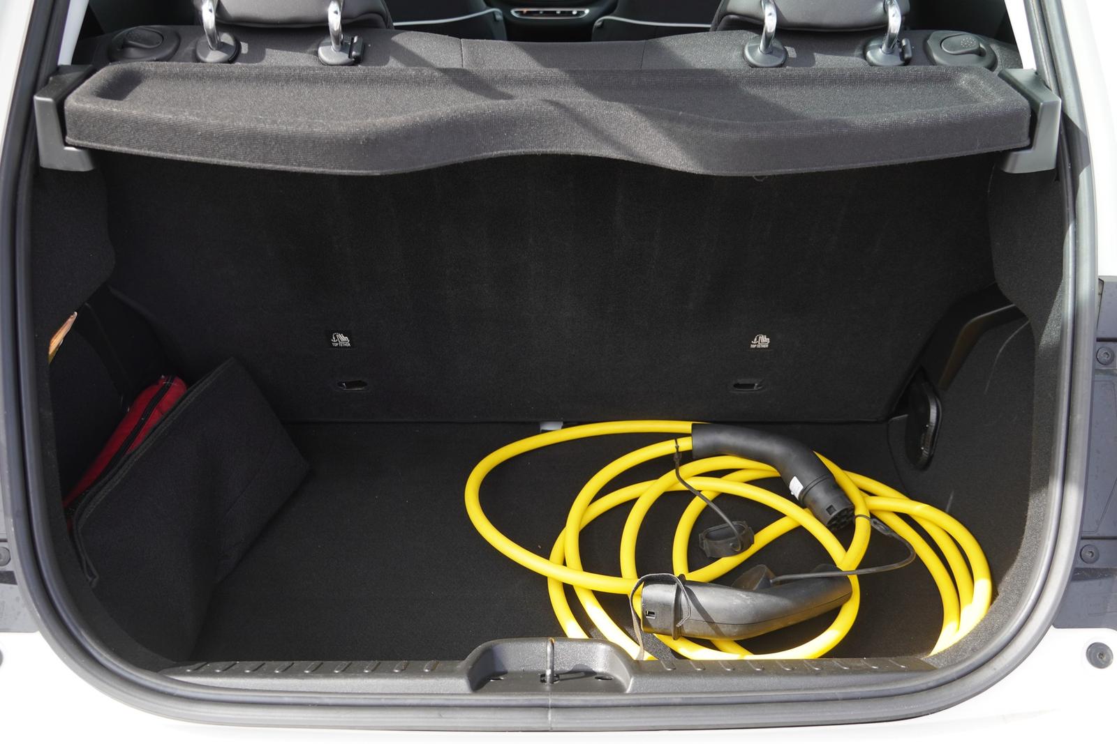 Fiat 500 e Basis Android Apple Tempomat Klimaaut. DAB