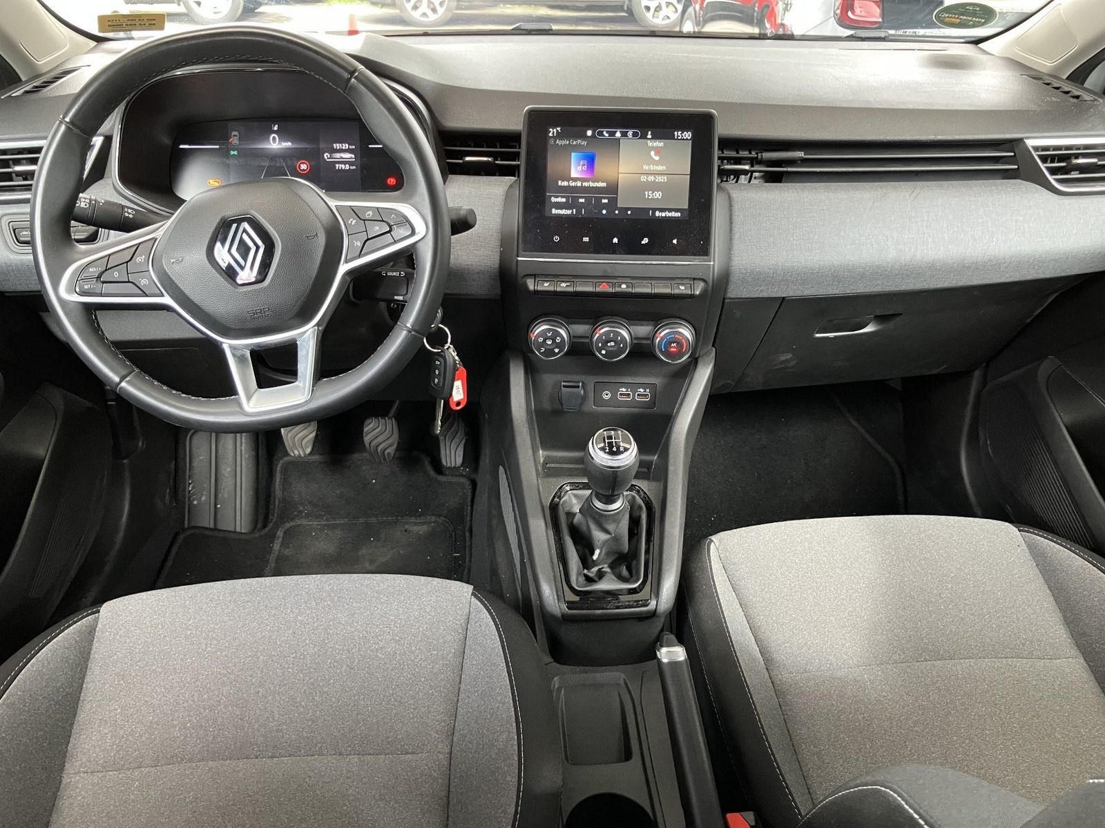 Renault Clio - Bild 16