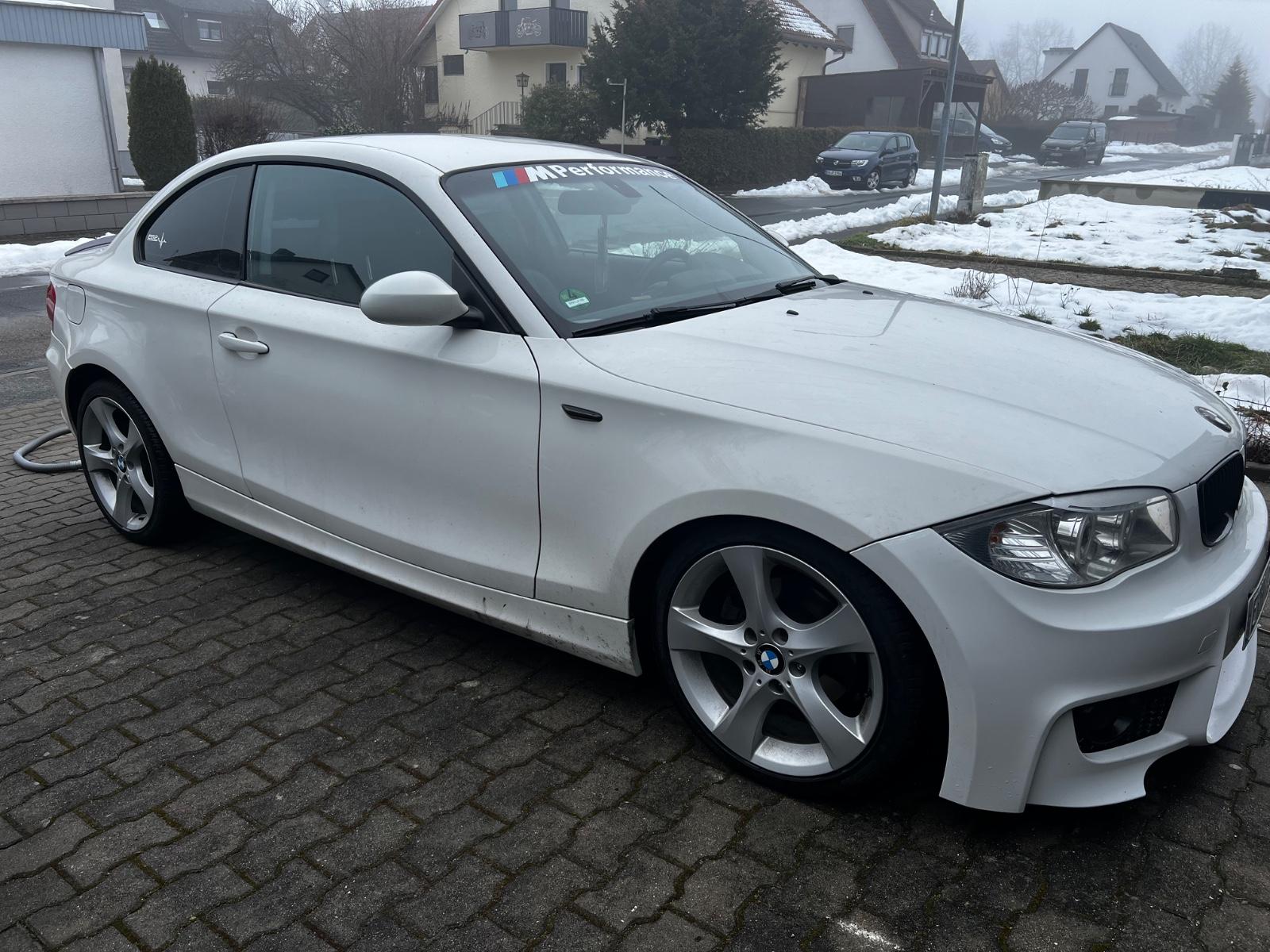 BMW 120