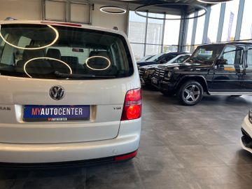 Volkswagen Touran Conceptline *KLIMA*TEMPOMAT*SZHZ*