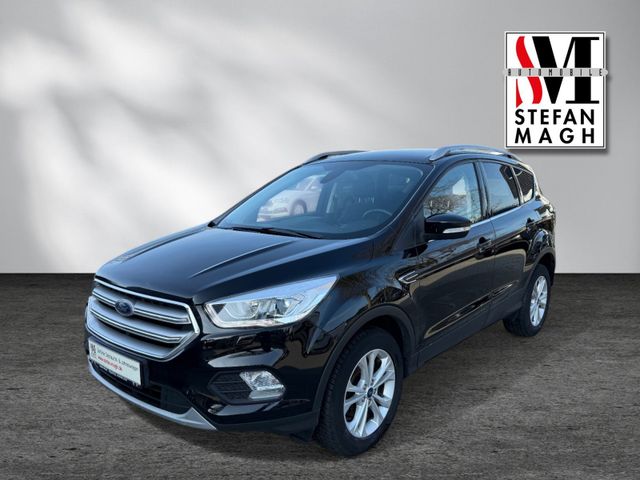 Ford Kuga 1.5 EcoBoost Titanium 4x2 CarPlay Navi Shzg