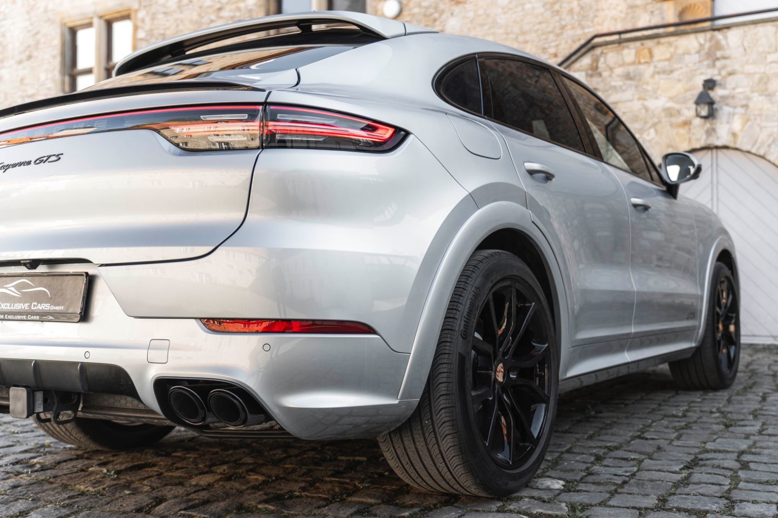 Fahrzeugabbildung Porsche Cayenne Coupe GTS LED HUD PASM 360° BOSE CHRONO