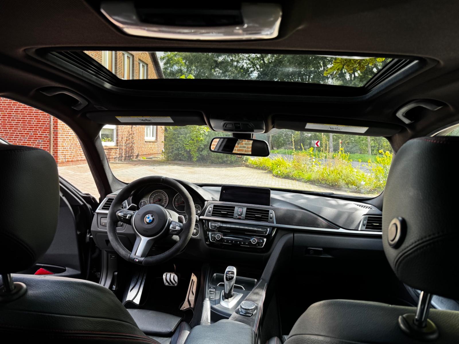 BMW 328i xDrive M-Packet