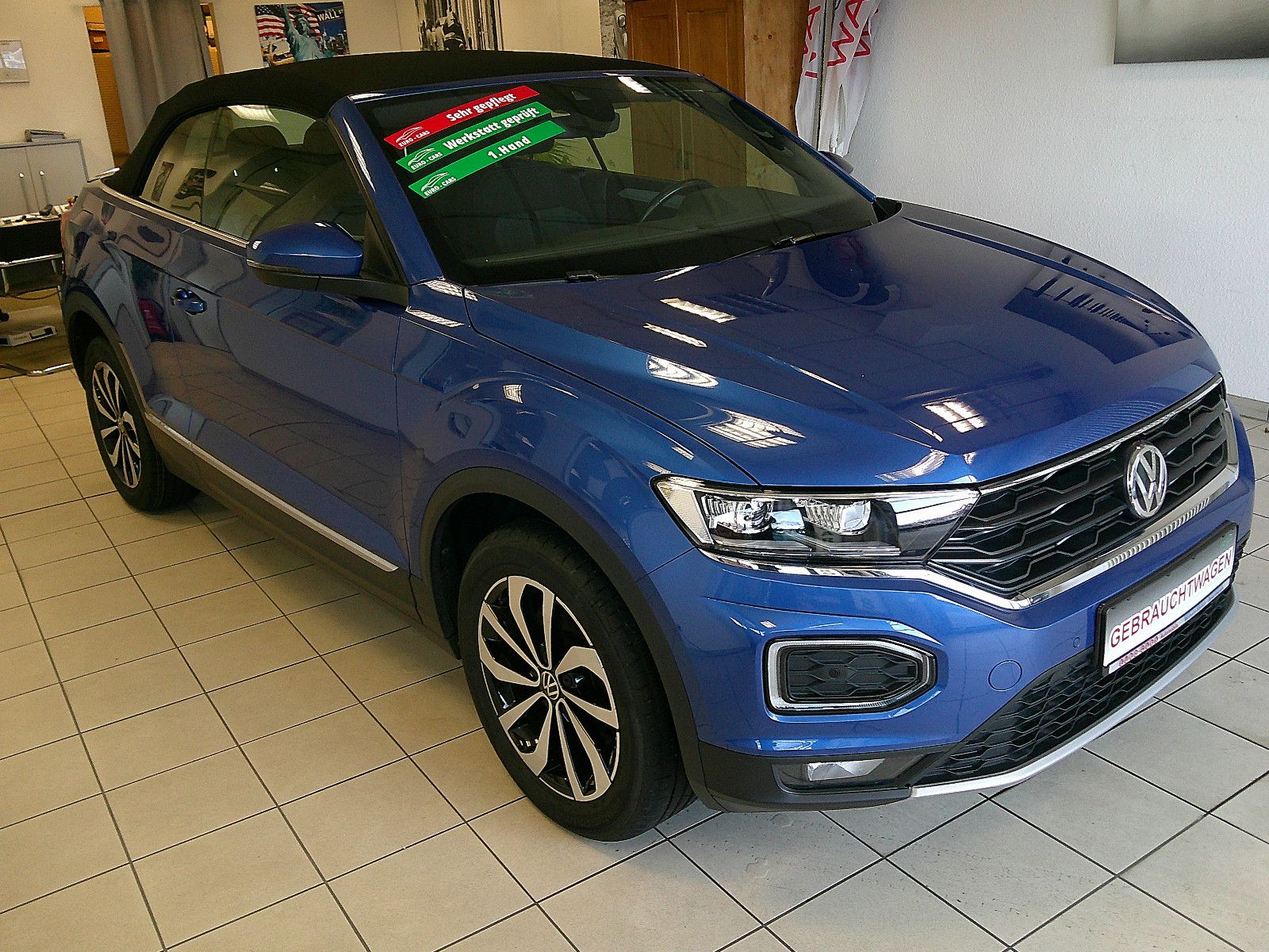 Fahrzeugabbildung Volkswagen T-Roc Cabriolet/ AHK/CARPLAY/NAVI/WENIG KM