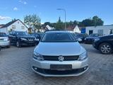 Volkswagen Jetta VI 1.6 TDI Comfortline BMT*PDC*SHZ*TEMP* - Volkswagen Jetta aus 2011: TDI