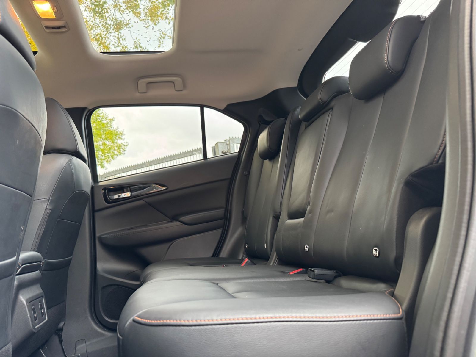 Fahrzeugabbildung Mitsubishi Eclipse Cross HEAD-UP*360-CAM*KEYLESS*AHK