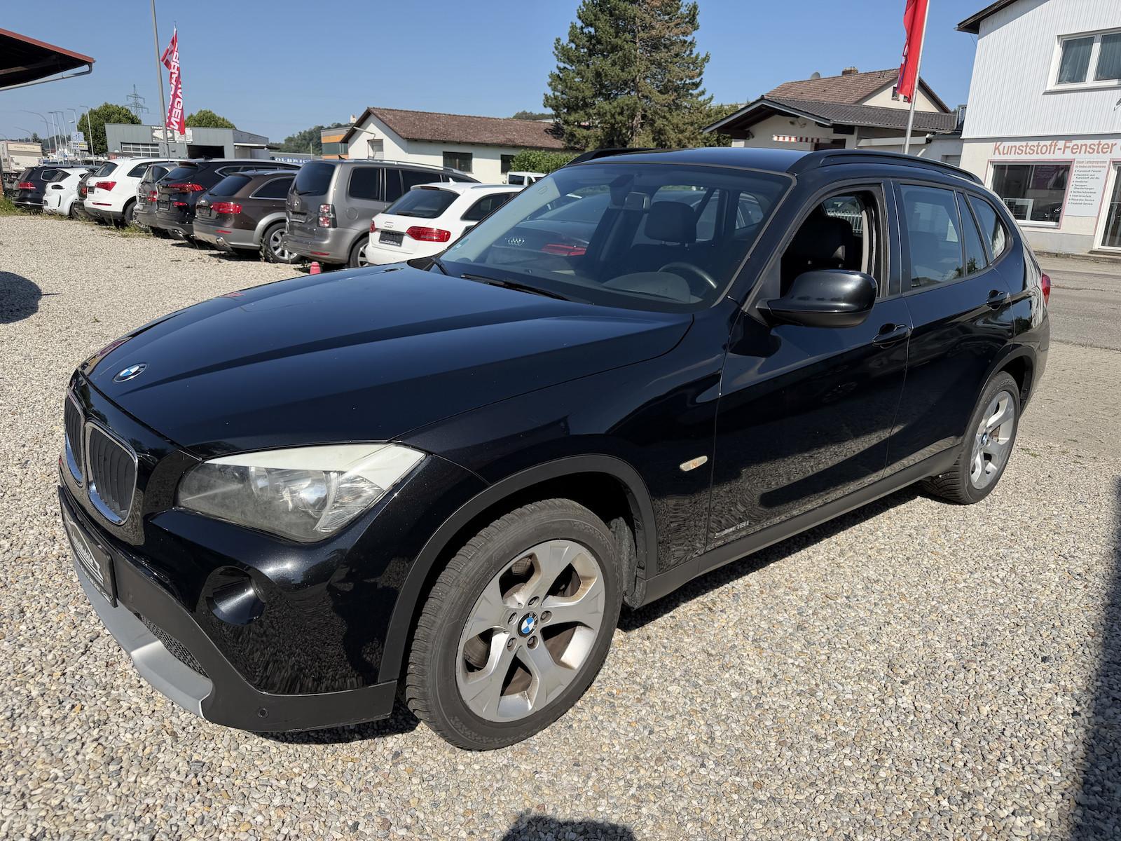 BMW X1 sDrive 18 i Sitzheizung PDC
