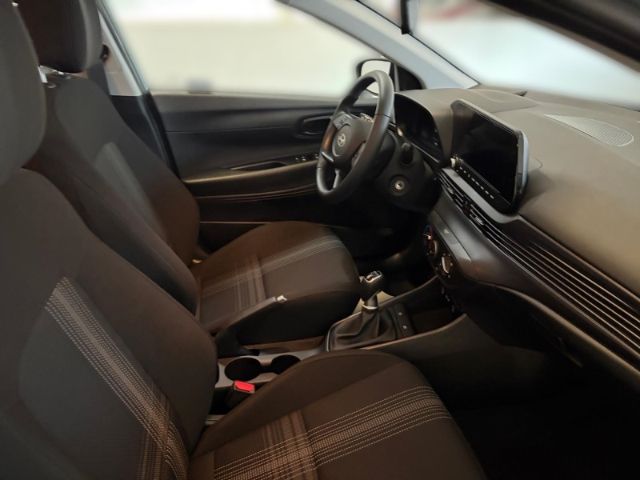 Fahrzeugabbildung Hyundai i20 Select Navi Apple CarPlay Android Auto Fahre