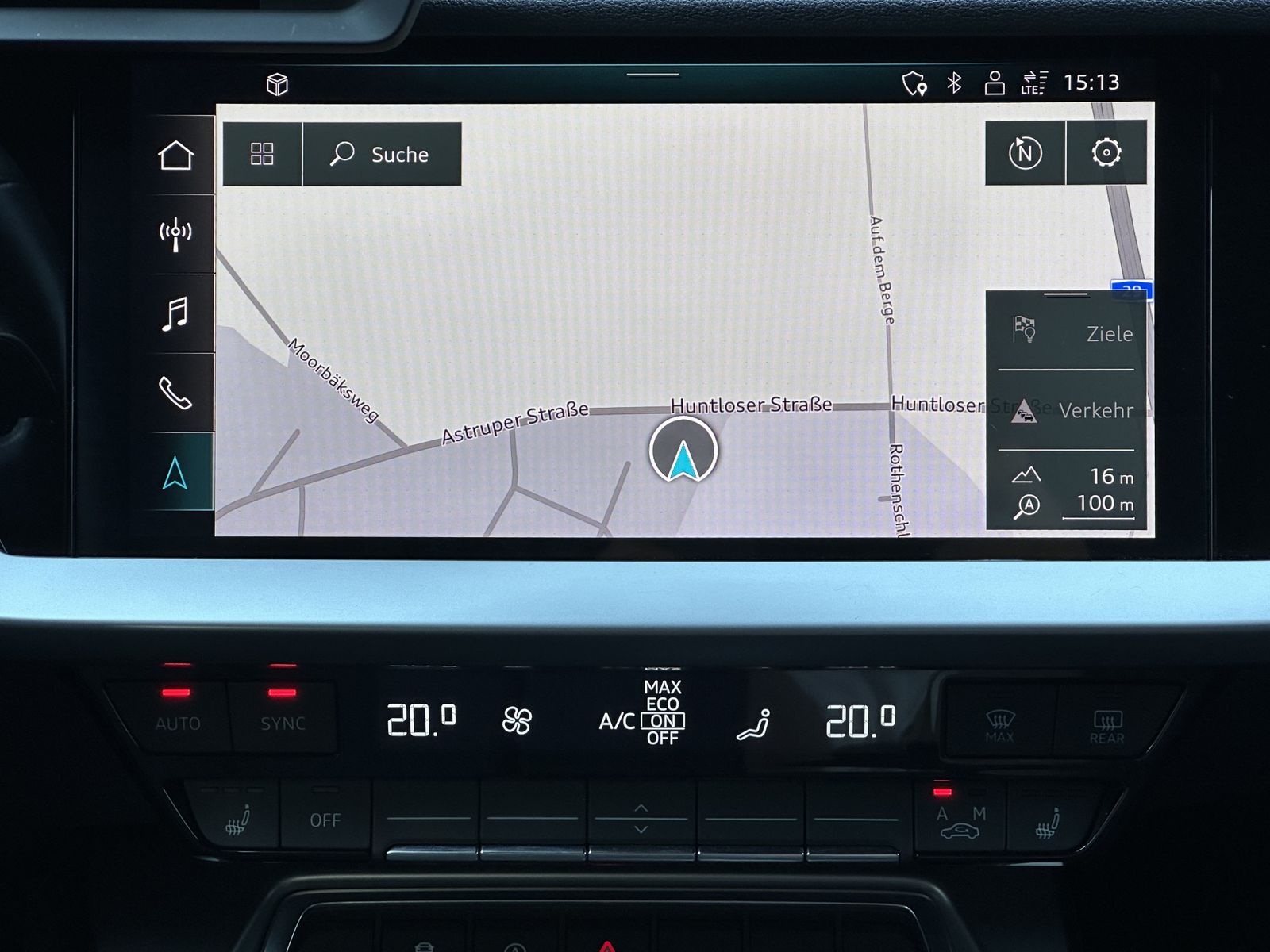 Fahrzeugabbildung Audi A3 SpB 30 TDI S-Line NAV+LED+ACC+KAMERA+17ZO+SHZ