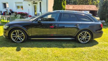 Audi A6 - 4