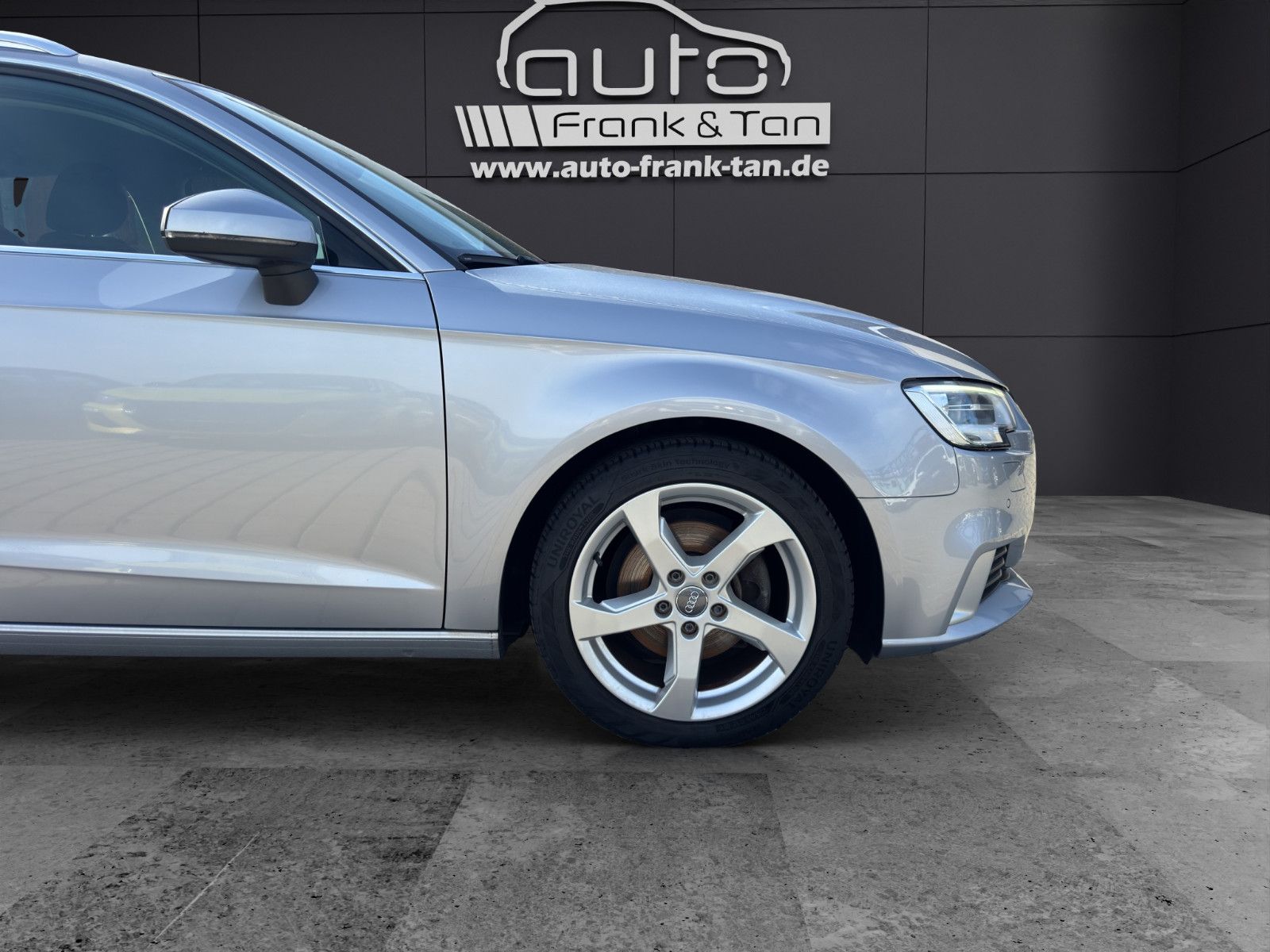 Fahrzeugabbildung Audi A3 Sportback sport/Navi/Shz/Pdc/Tempomat/1.Hand