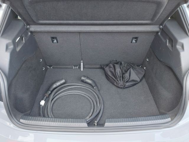 Born 150kW 204PS*HEAT PUMP+Pilot M+TechM Pack*