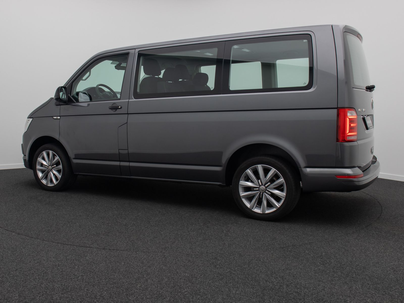 Fahrzeugabbildung Volkswagen T6 Multivan PDC Standhzg Sitzhzg Navi 7Sitz