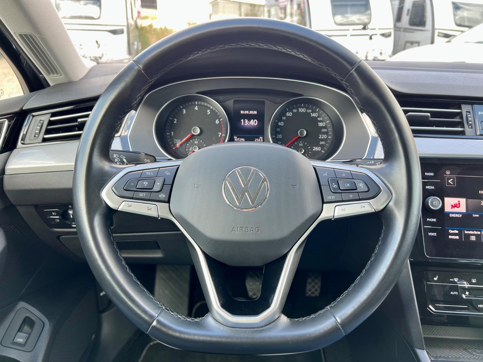 Volkswagen Passat 1.5 TSI CARPLAY NAVI AAC GZJR SHZ, миниатюра 12