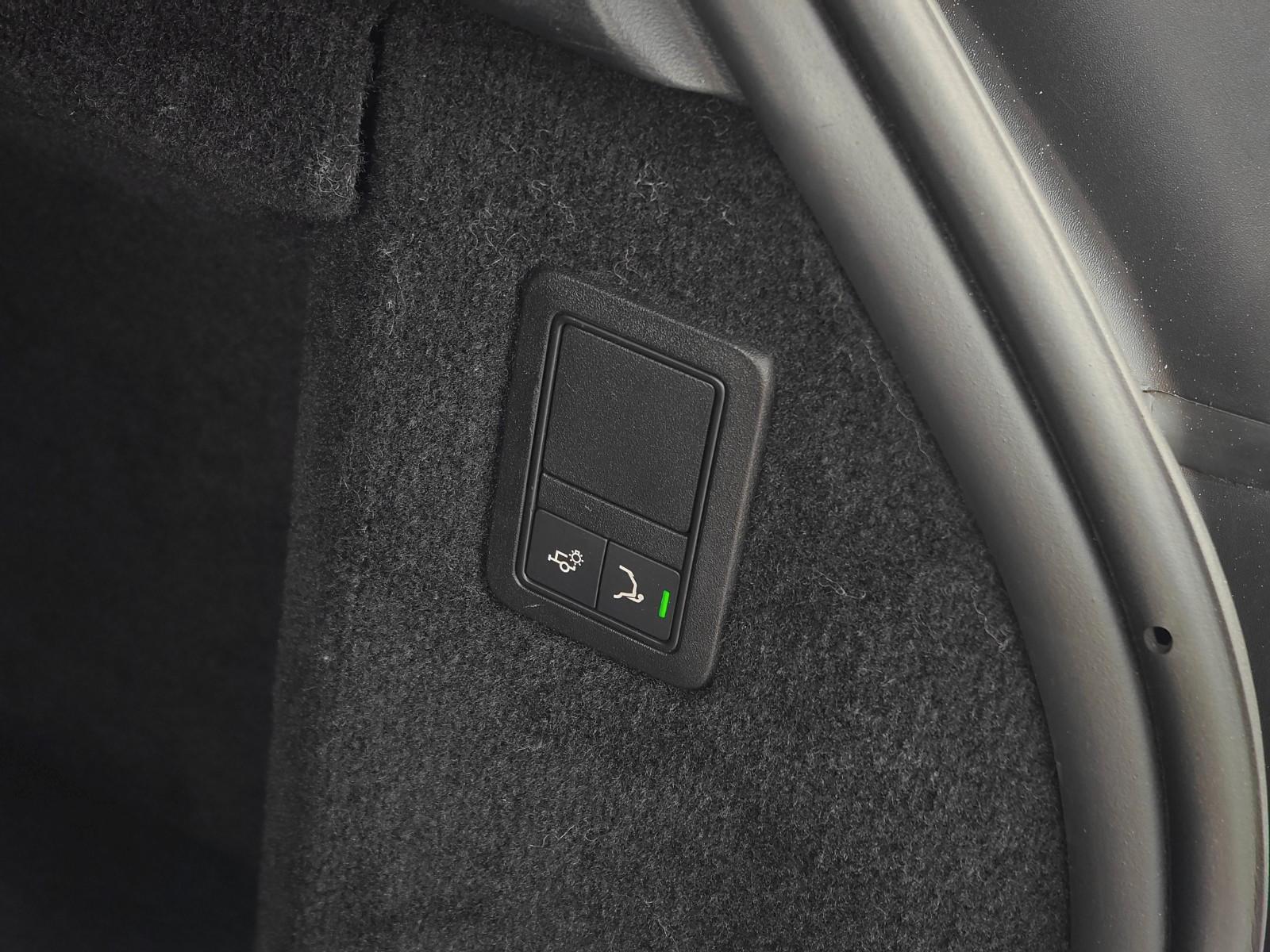 Land Rover RANGE ROVER SPORT HSE DYNAMIC