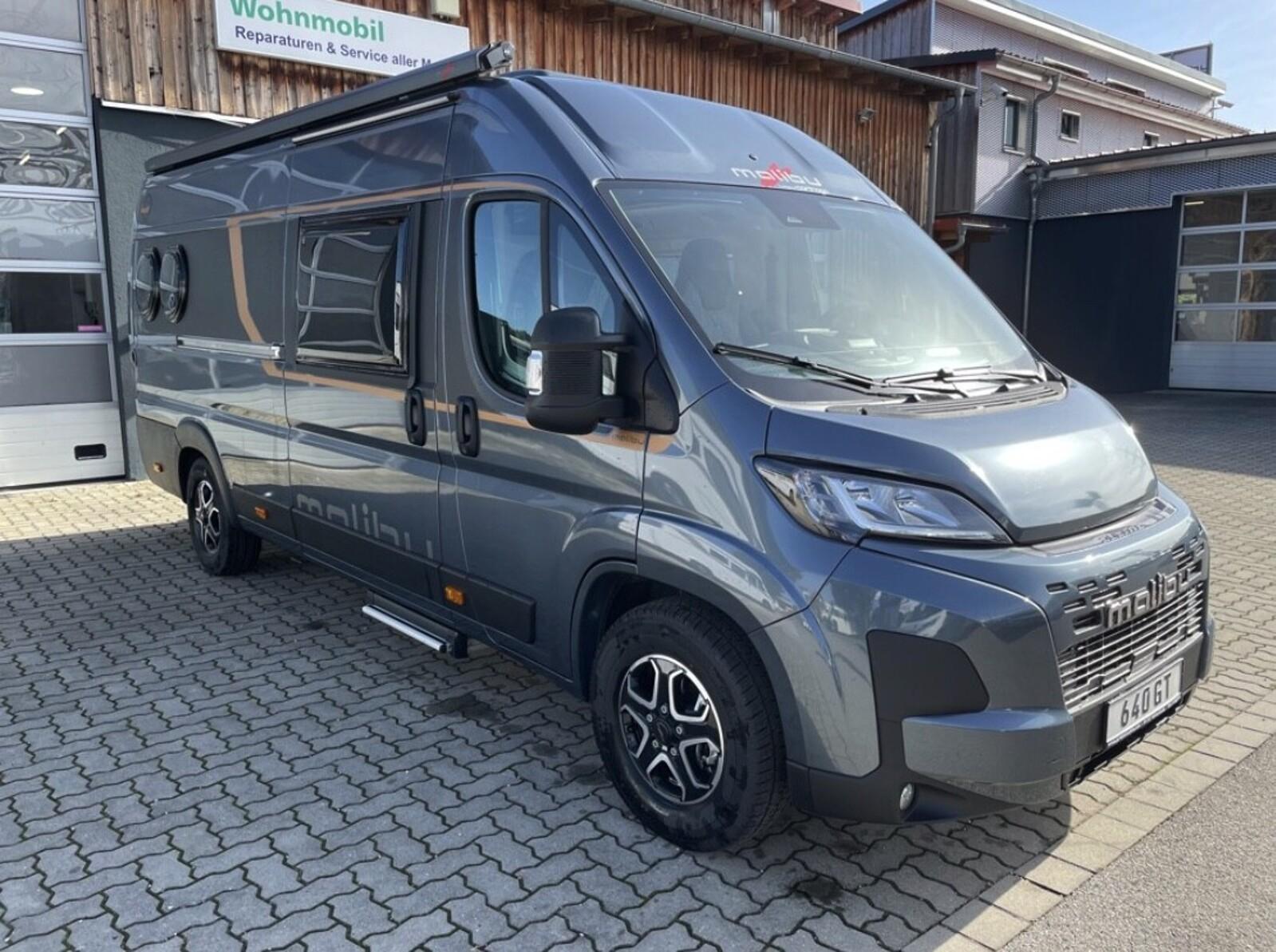 Malibu Van charming coupé 640 LE 