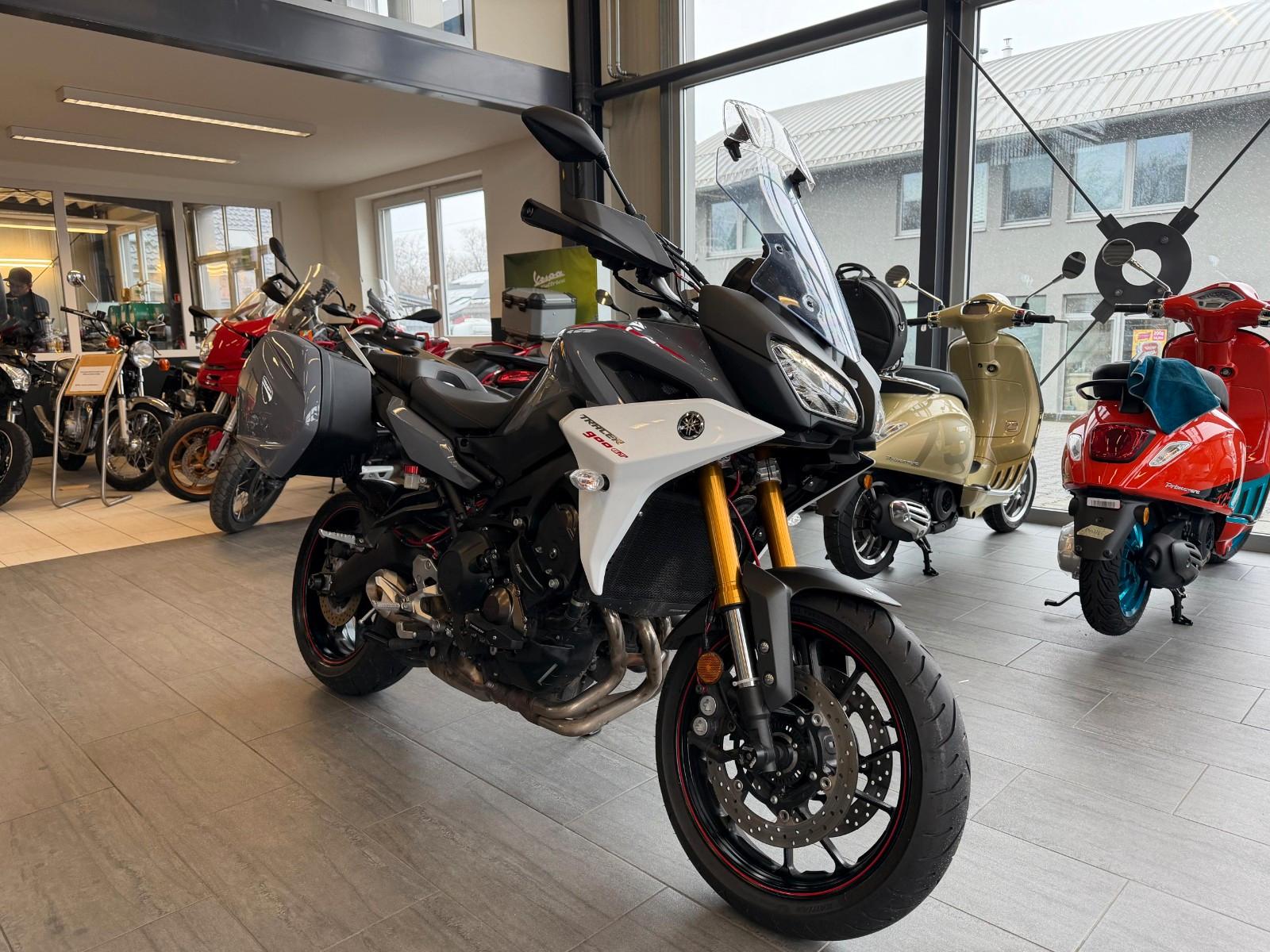 Yamaha Tracer 900 GT*Koffer*Scheckheft*HUneu