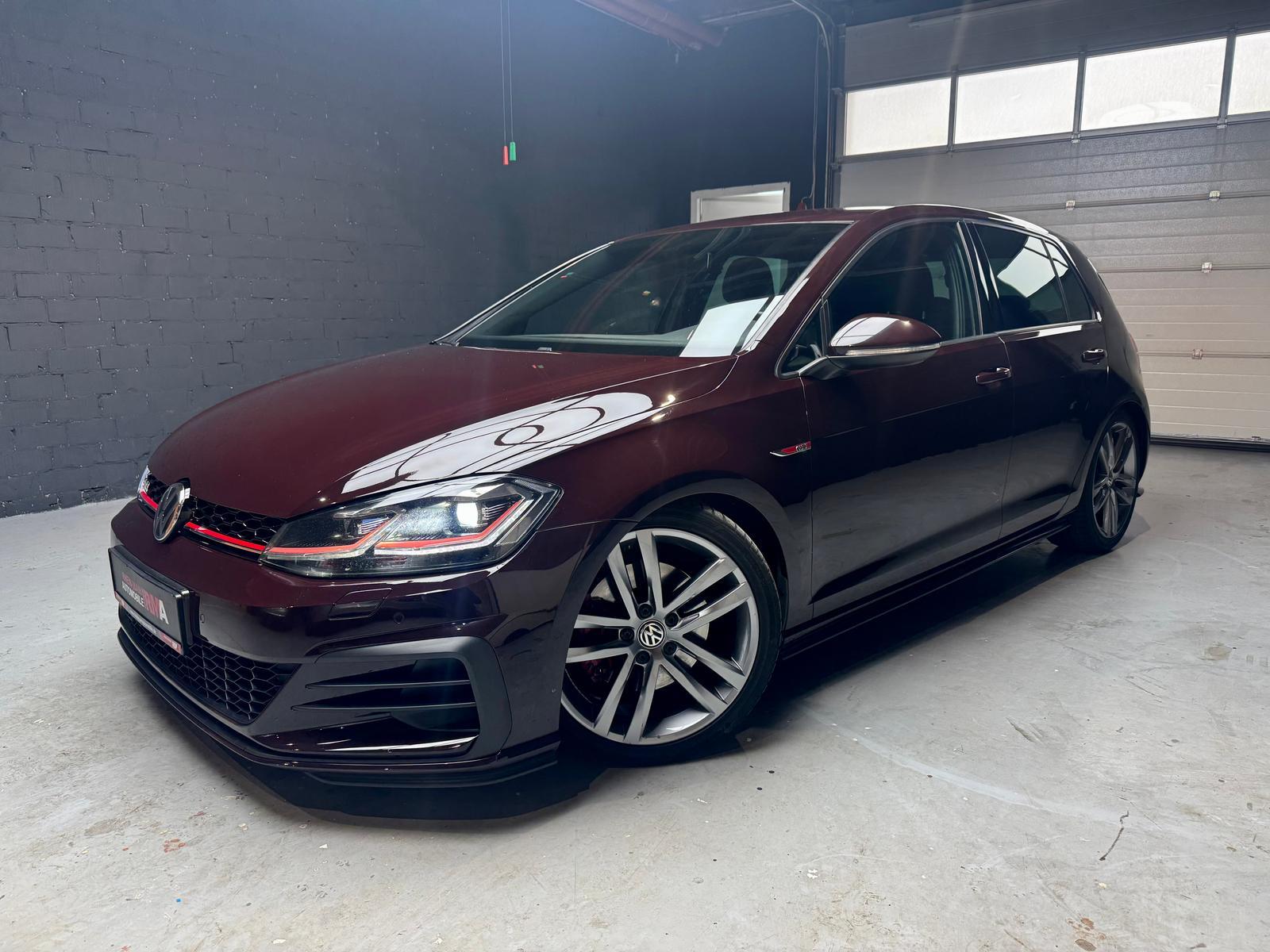 Volkswagen Golf GTI 2.0 T FSI+NAVI+KUPPLUNG NEU+LED+KAMERA+