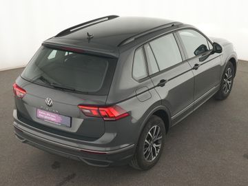 Volkswagen Tiguan - 11