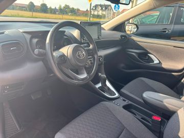 Toyota Yaris - 11