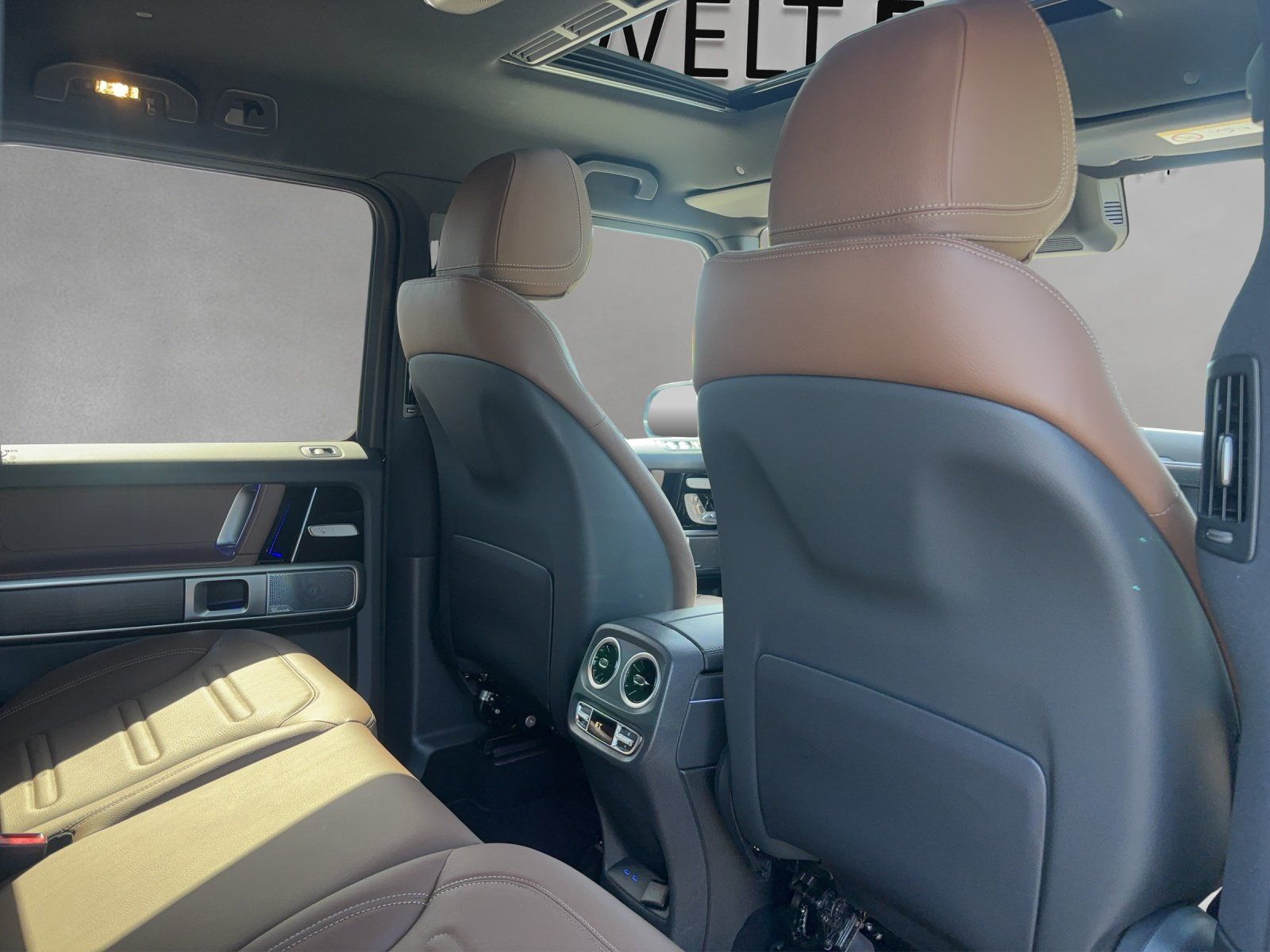 Fahrzeugabbildung Mercedes-Benz G 450d Exclusiv DISTRO KeyGo GSD Night MLED 360°
