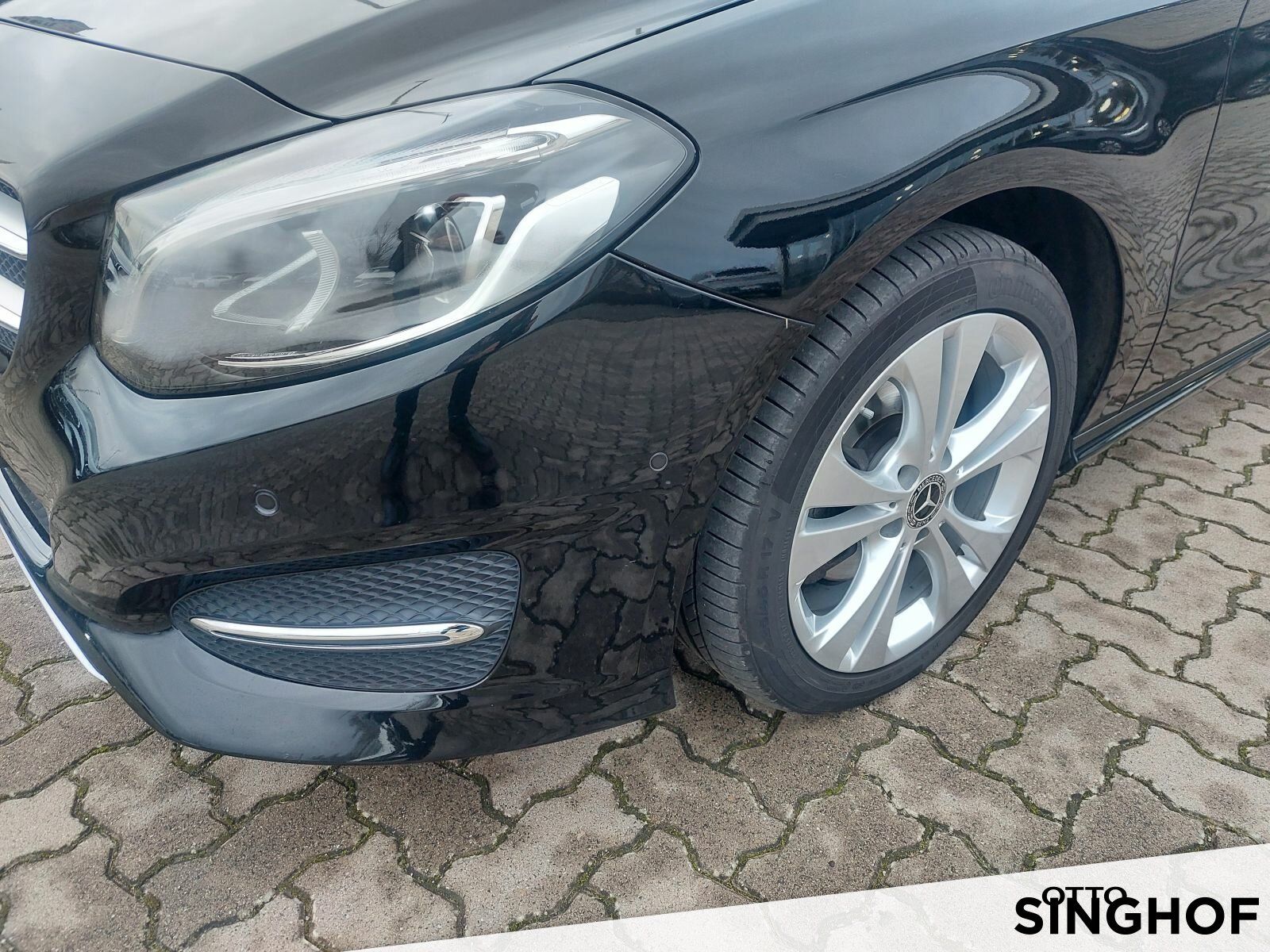 Fahrzeugabbildung Mercedes-Benz B 200 d Urban +LED+Navi+Park Ass+Fernlicht Ass+