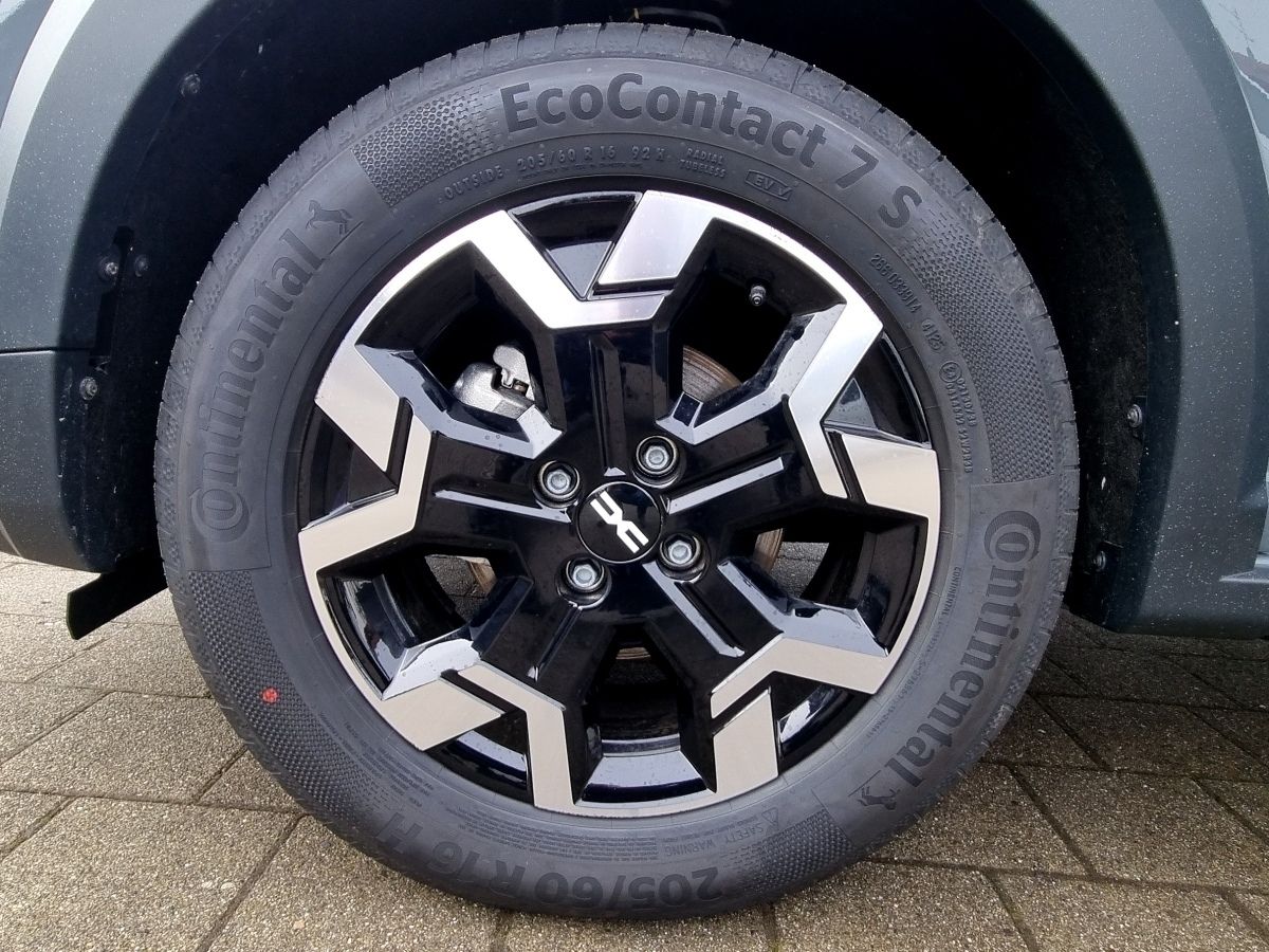 Fahrzeugabbildung Dacia Jogger Journey TCe 110