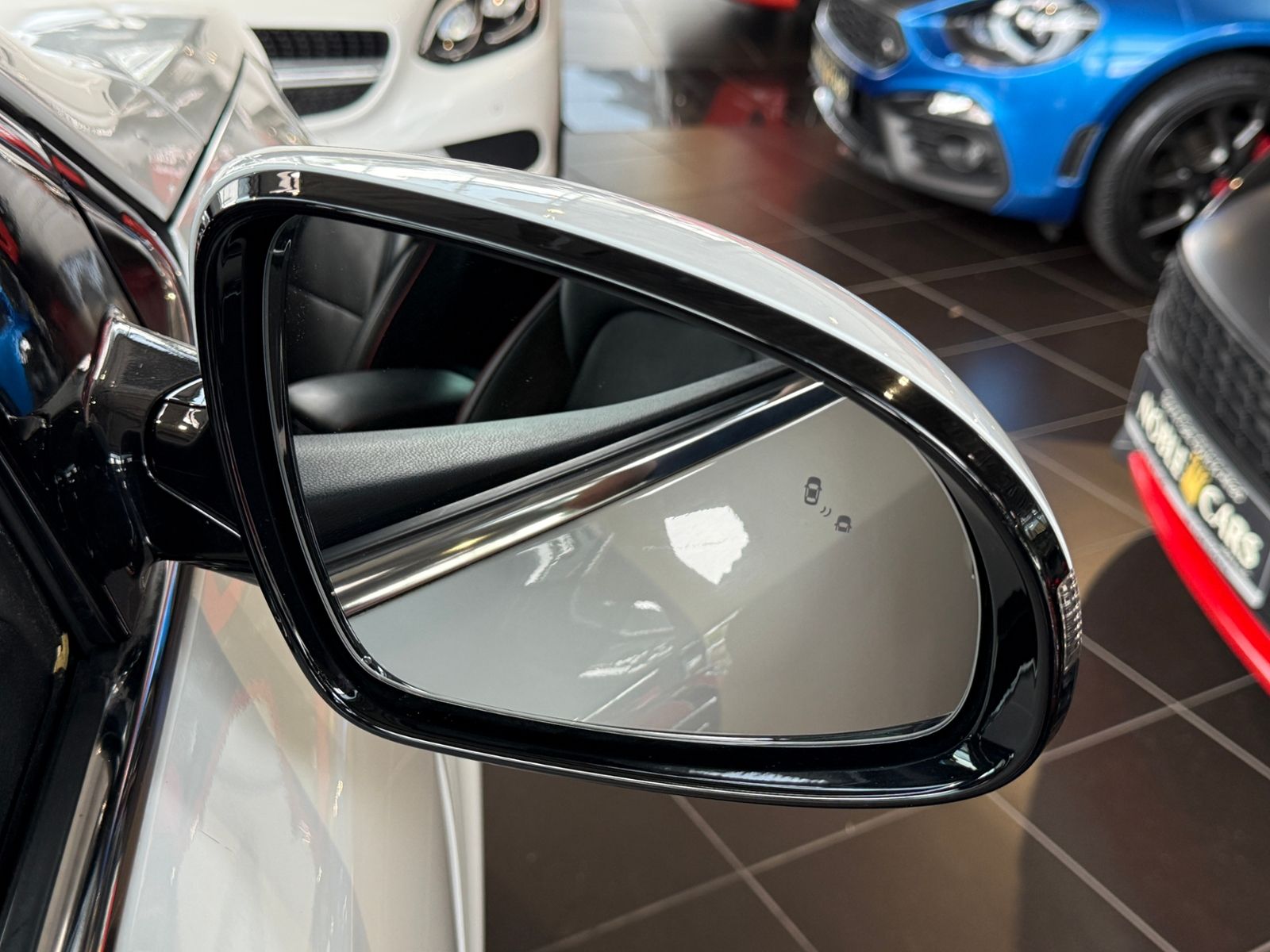 Fahrzeugabbildung Kia Sportage GT-Line 4WD PANO LED LEDER 19"