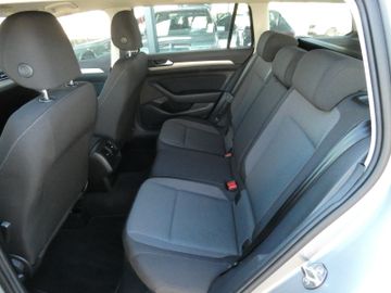 Volkswagen Passat Variant - 12